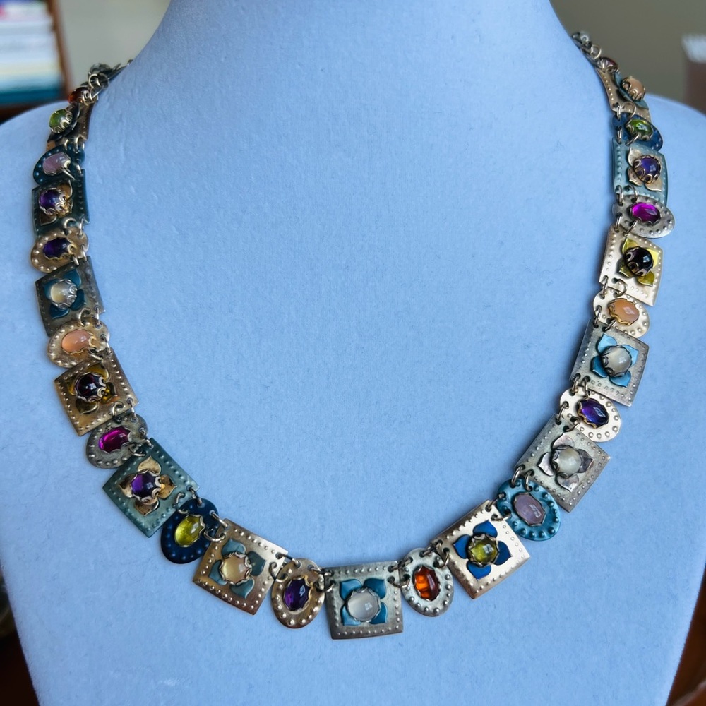 Elegant Rare Holly Yashi Multicolor Gemstone Necklace. 16”